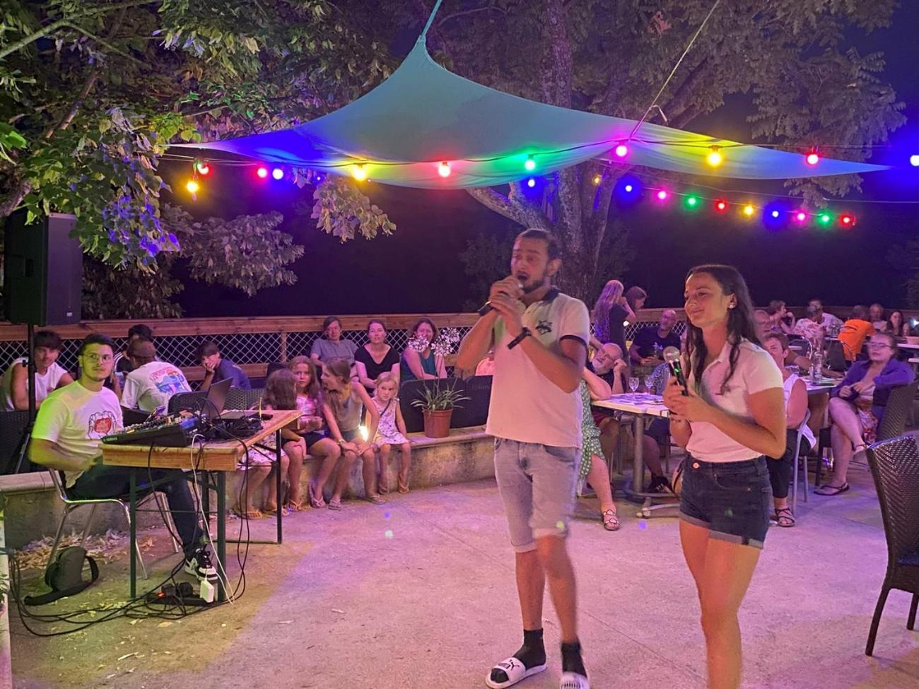 Camping Les Hauts De Rosans エクステリア 写真